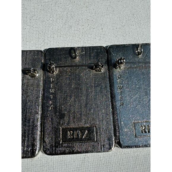 RITZ Signed Brooch Pin Pendants Pewter - lot of 3 - Picture 7 of 7